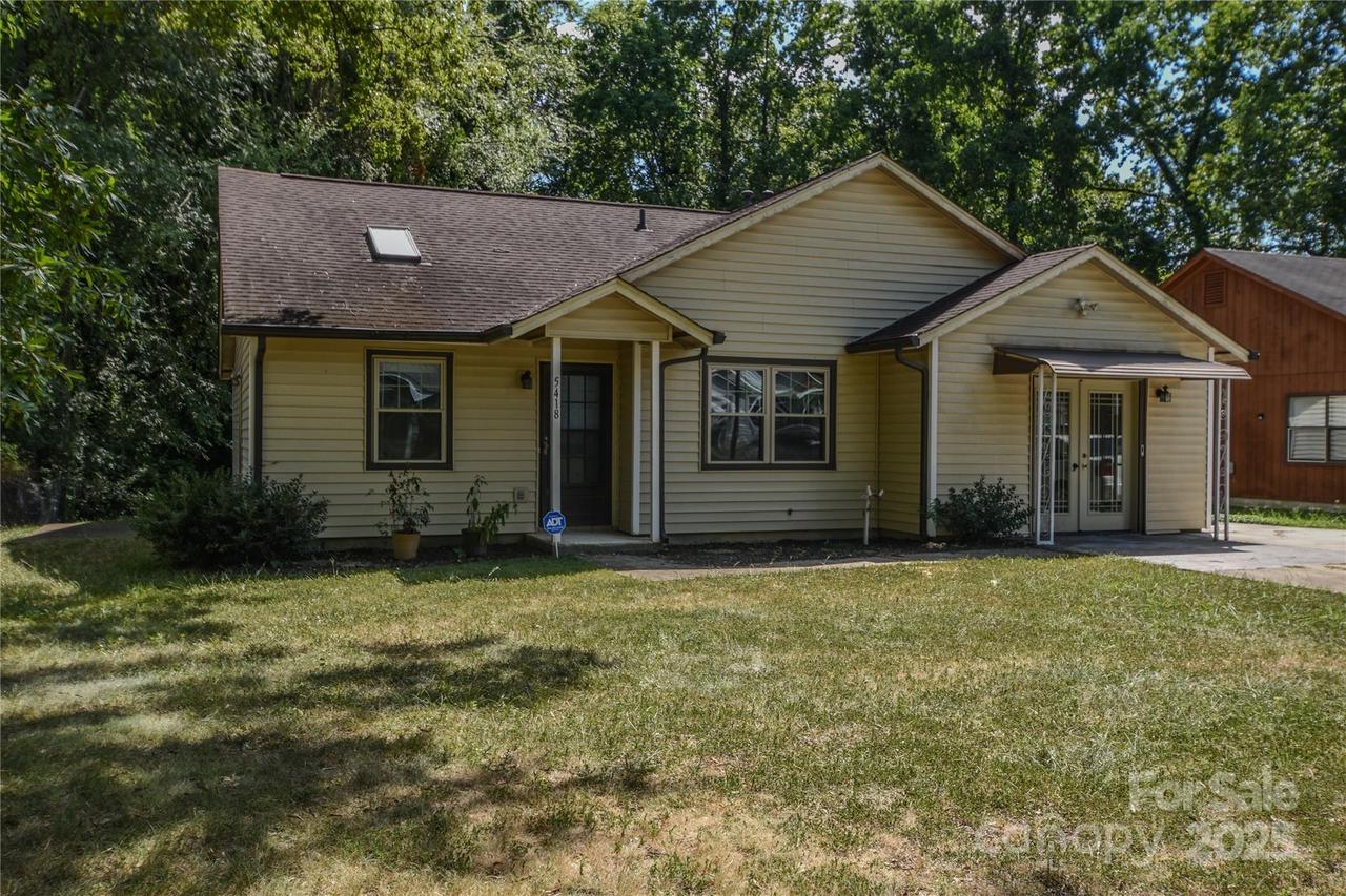 5418 Amado St., Charlotte, NC 28215