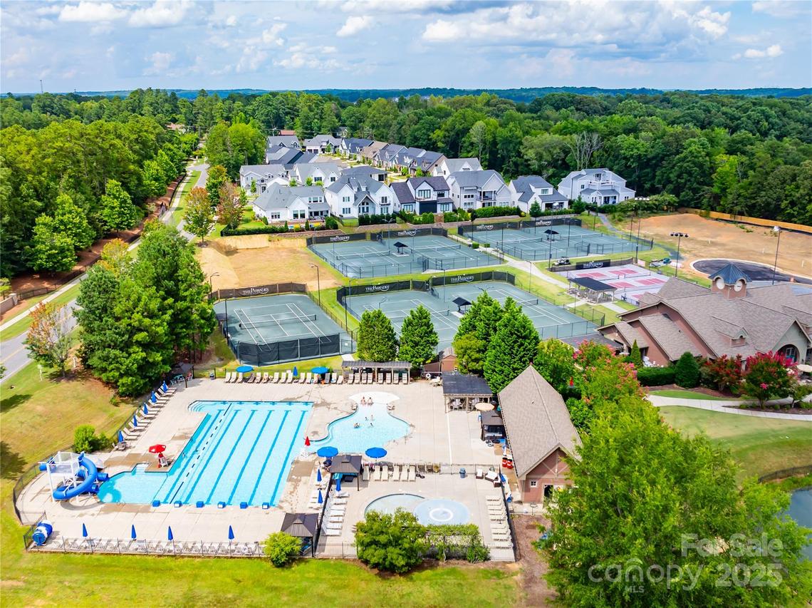 14027 Grand Traverse Dr., Charlotte, NC 28278