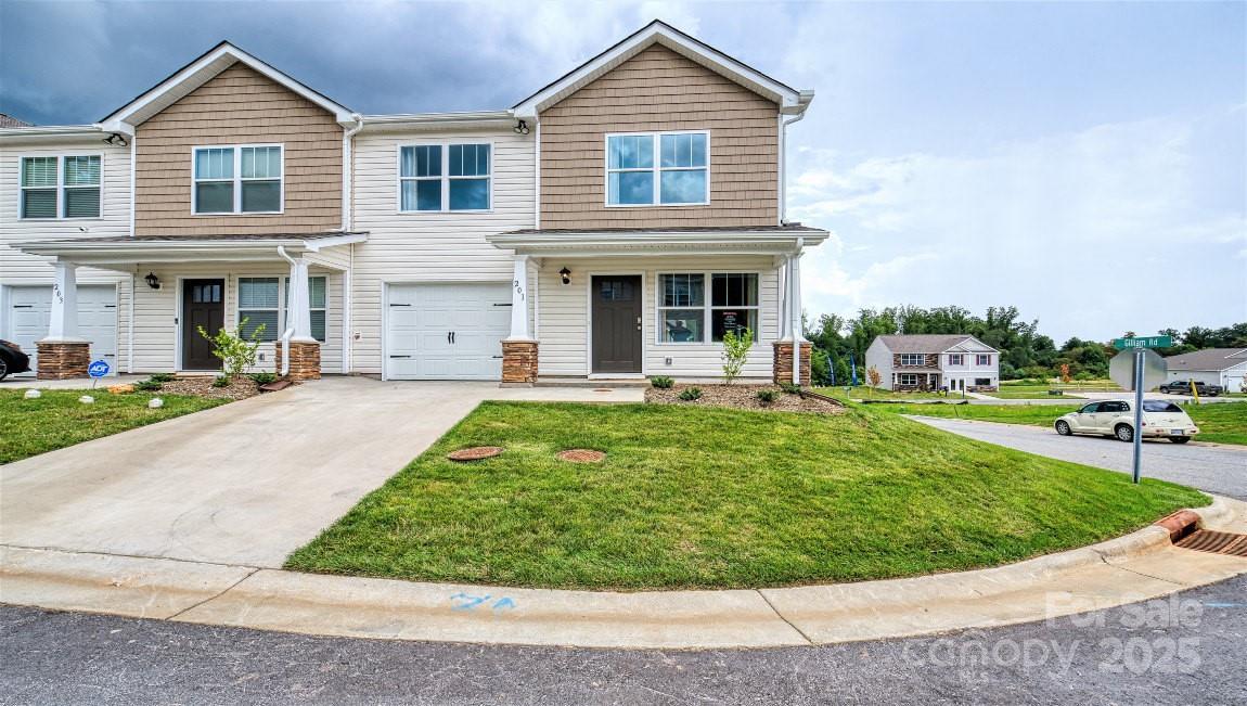 4 Virginia Commons Dr., Arden, NC 28704
