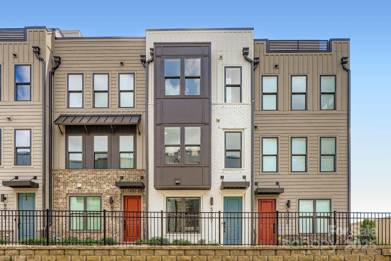 5007 Tiny Ln., Charlotte, NC 28203