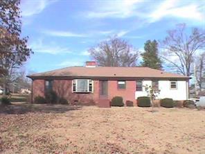 305 Timberlane Dr., Mount Holly, NC 28120