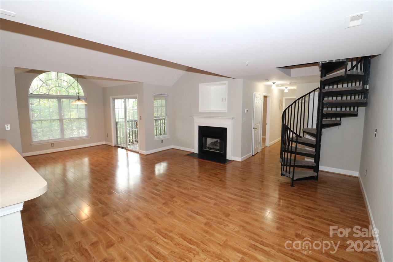 2558 Carya Pond Ln., Charlotte, NC 28212