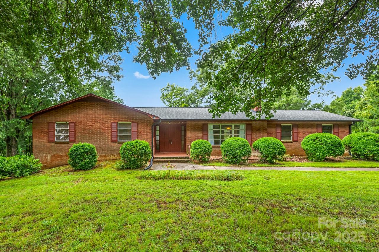 172 Arey Rd., Statesville, NC 28677