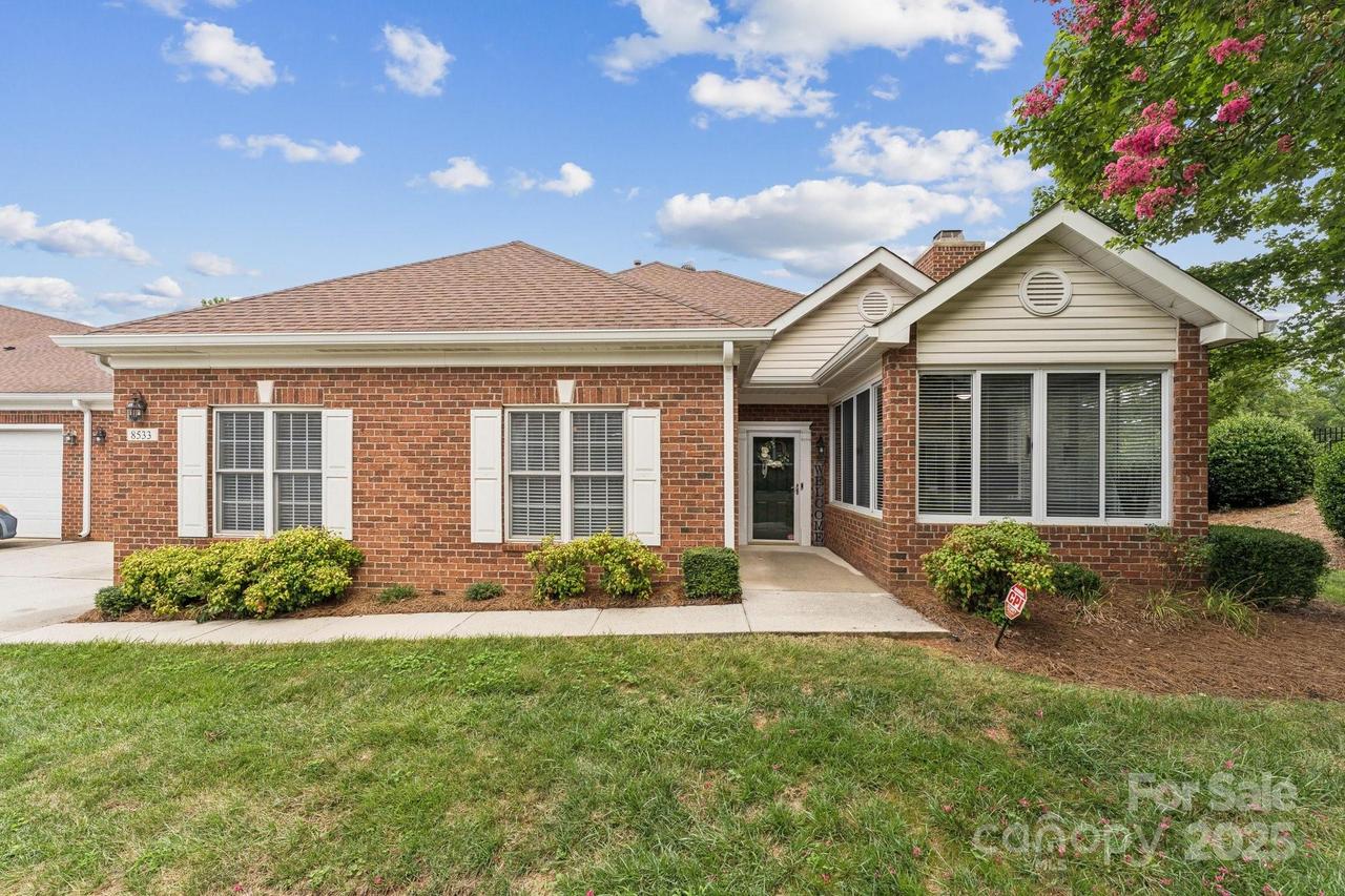 8533 Windsor Ridge Dr., Charlotte, NC 28277