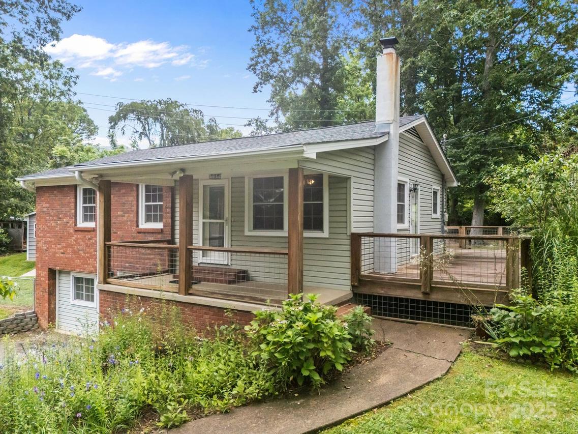 117 Beechtree Dr. #1, Black Mountain, NC 28711