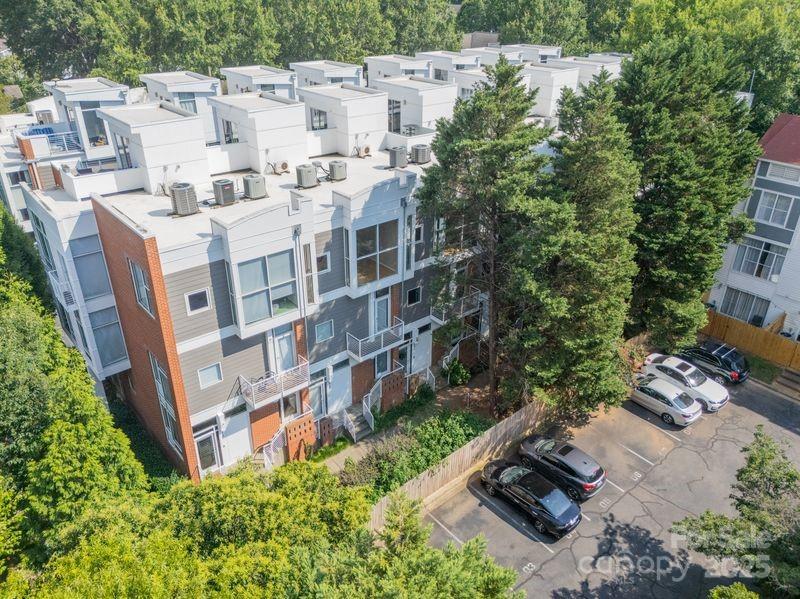 279 Mcdonald Ave., Charlotte, NC 28203
