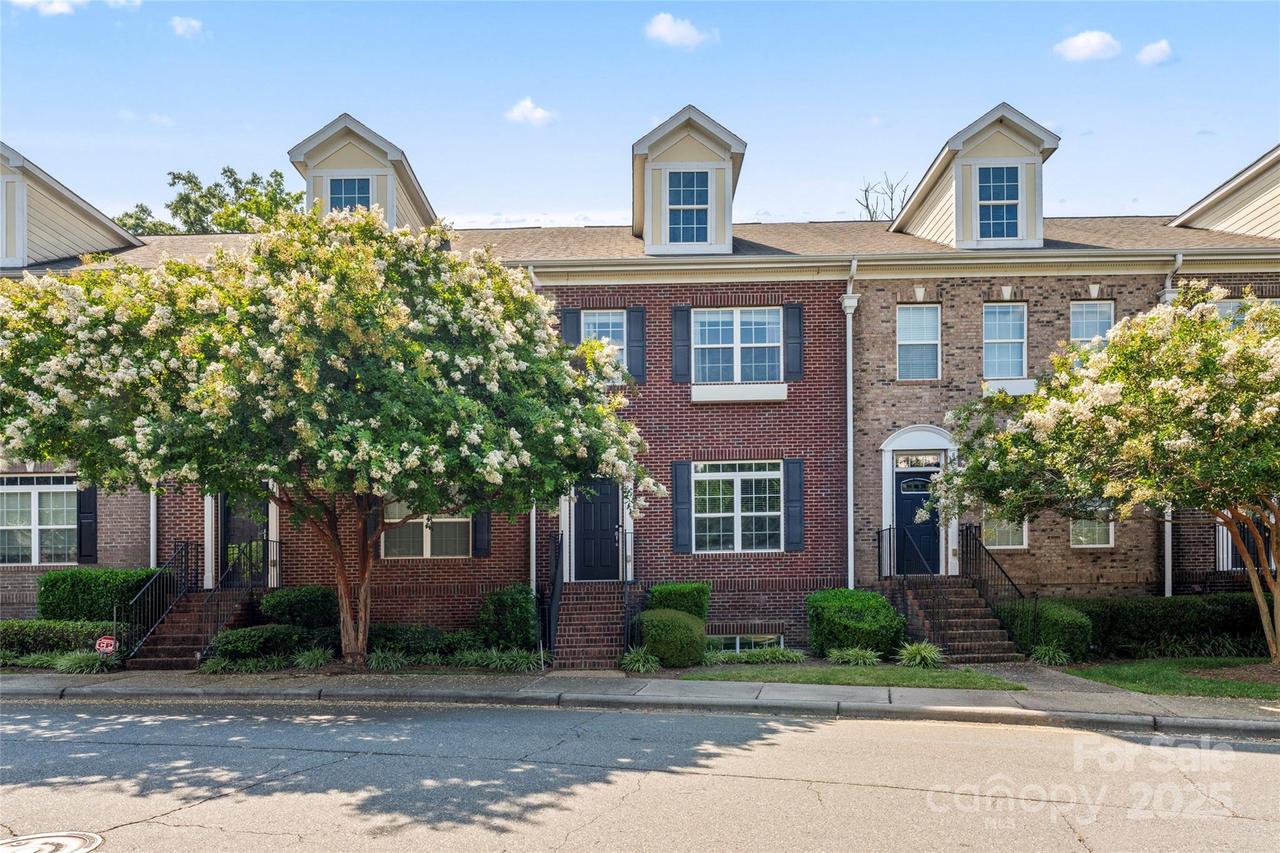 8439 Summerford Dr., Charlotte, NC 28269