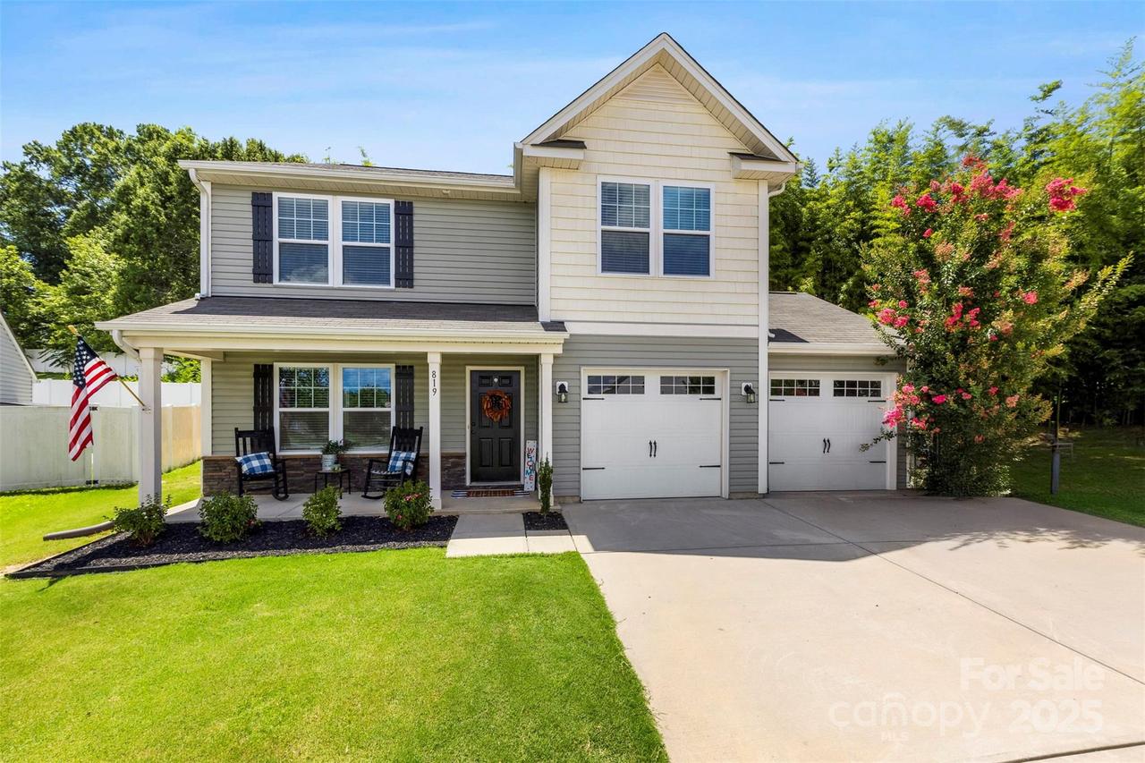 819 Spencer Ln., Kannapolis, NC 28081