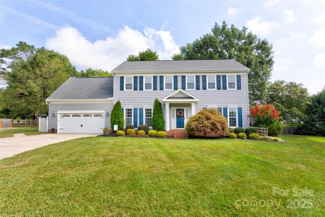New Homes For Sale This Week That Attend Weddington Hills Elementary: July 11th to July 17th