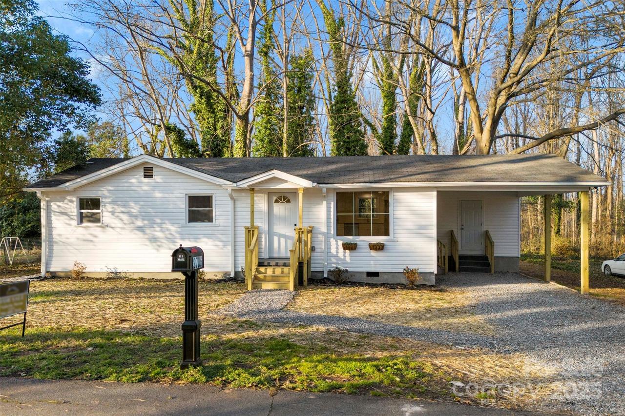2706 Booker St., Gastonia, NC 28054