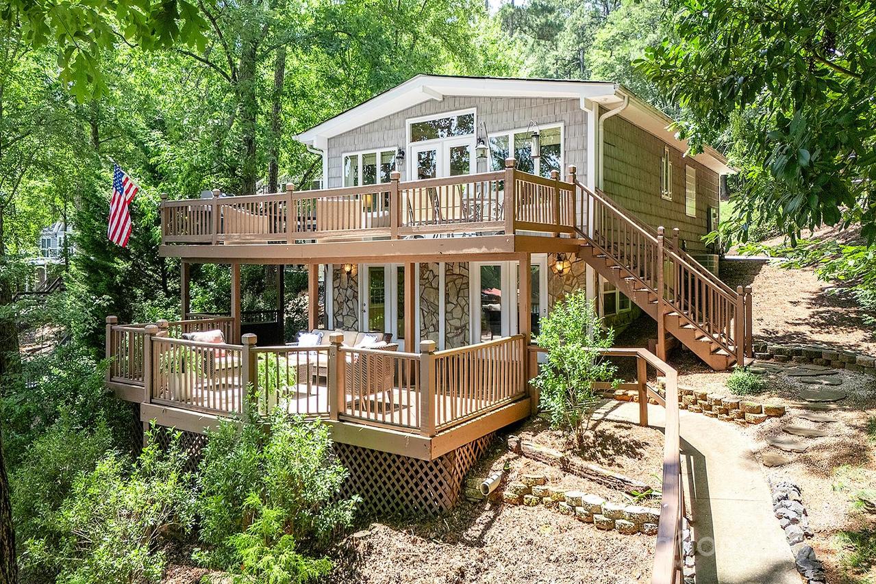 550 Deerfield Rd., Mount Gilead, NC 27306