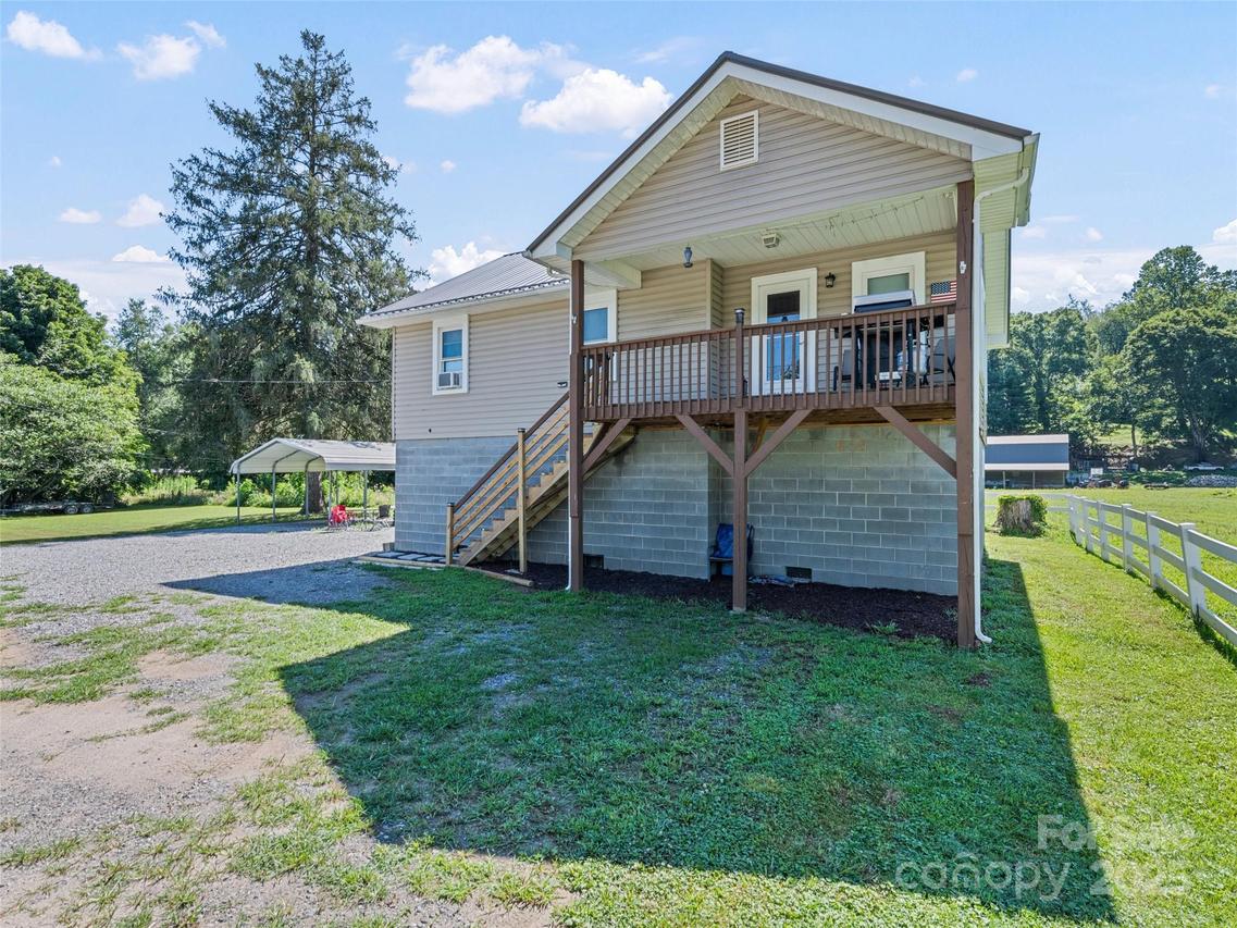 5107 Pisgah Dr., Canton, NC 28716
