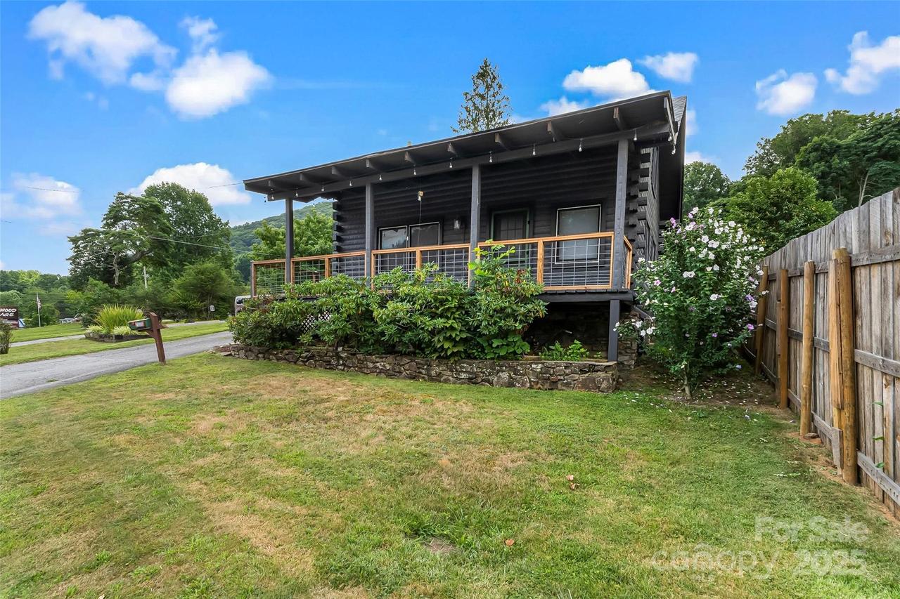 1623 Soco Rd., Maggie Valley, NC 28751
