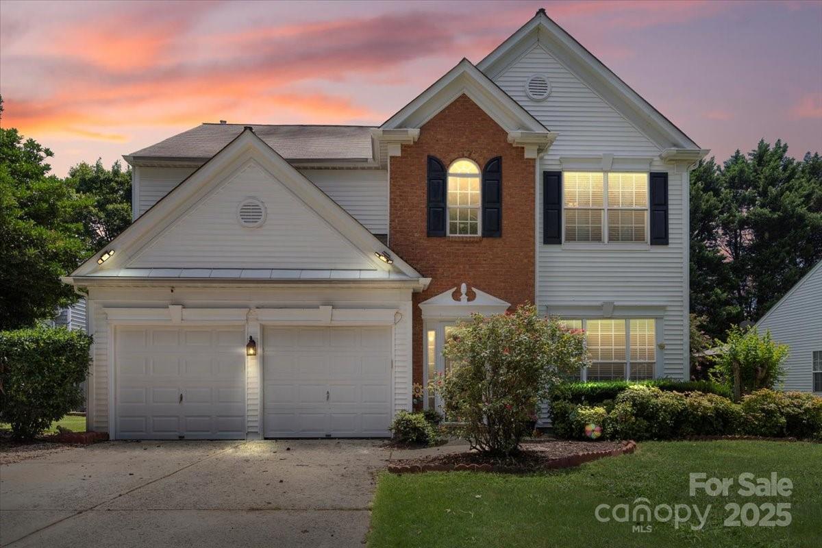 9406 Shepparton Dr., Huntersville, NC 28078