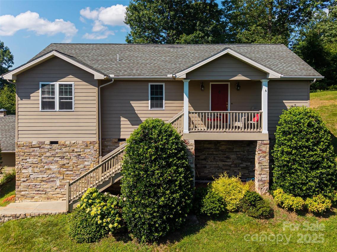 283 Blake Dr., Canton, NC 28716