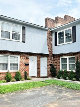 New Homes For Sale This Week That Attend Cotswold Elementary: July 11th to July 17th