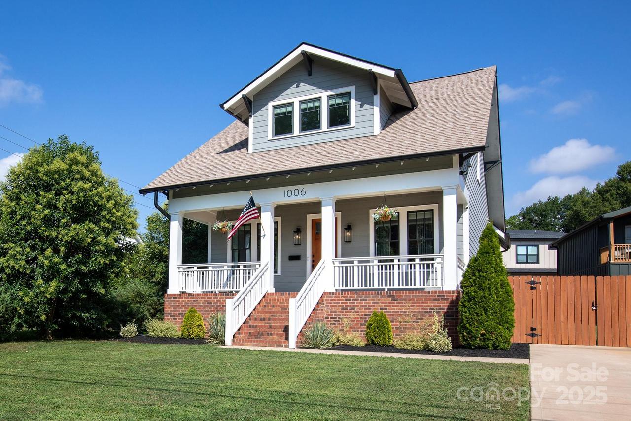1006 Tennyson Dr., Charlotte, NC 28208