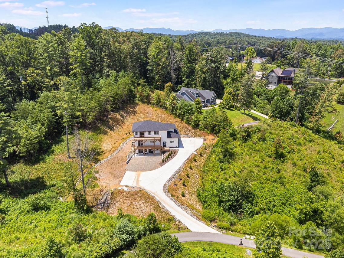 115 Nader Ave. #19, Weaverville, NC 28787