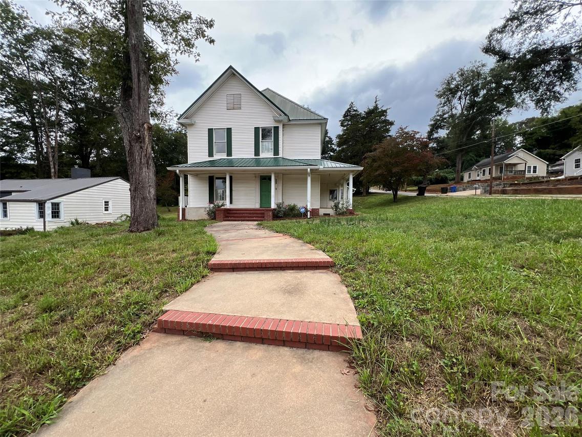 171 N Mitchell St., Rutherfordton, NC 28139