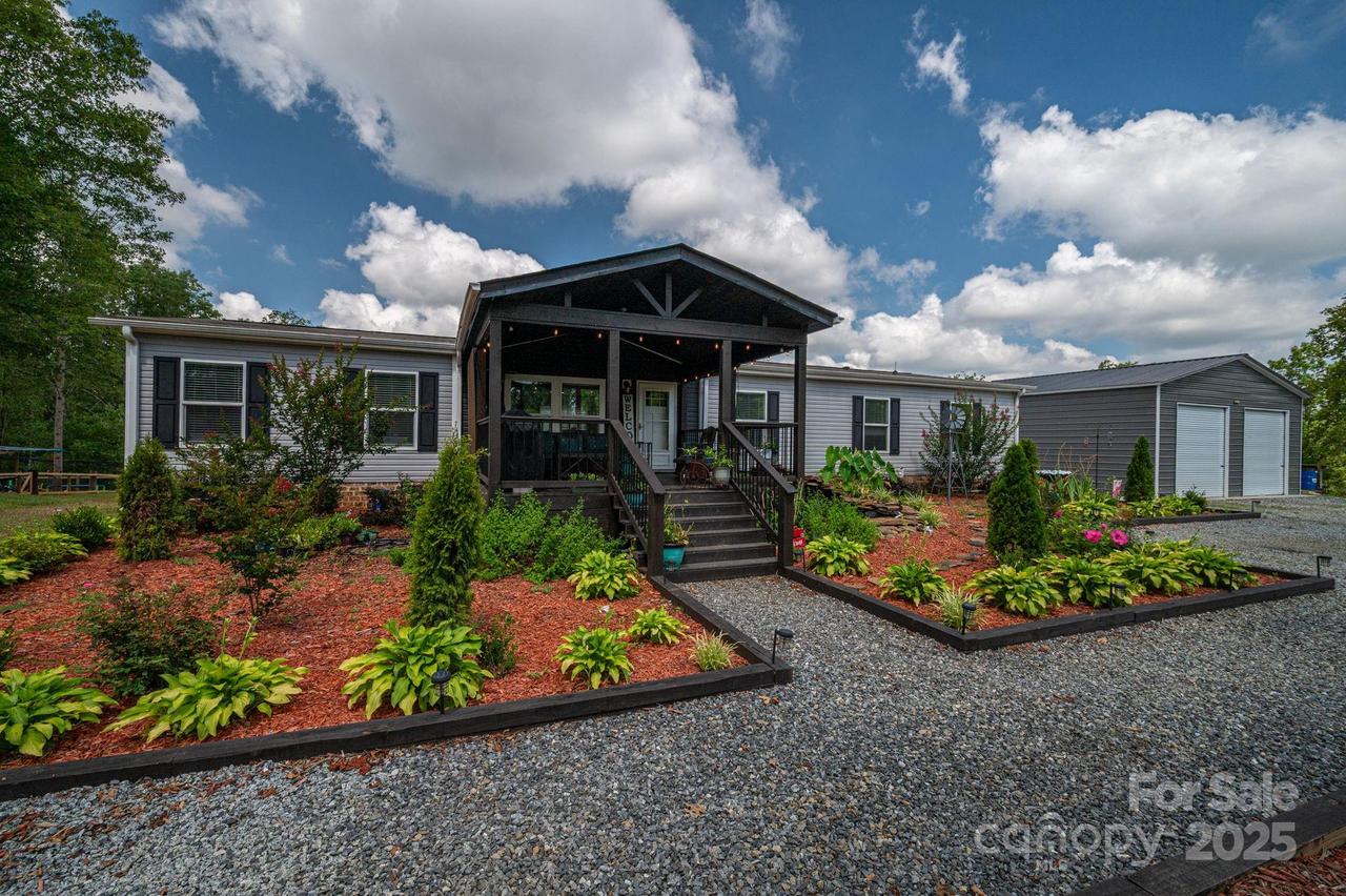 429 Cedar Grove Church Rd., Vale, NC 28168