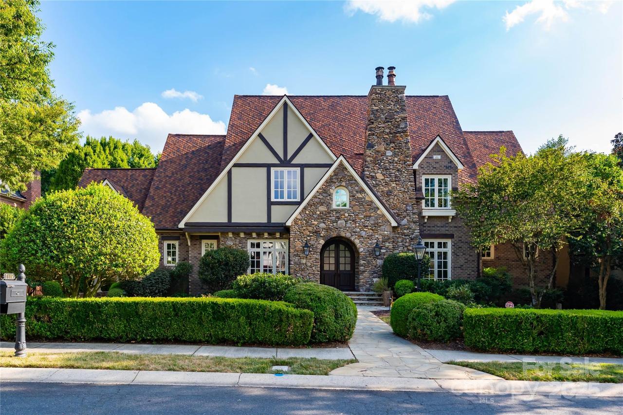 7119 Summerhill Ridge Dr., Charlotte, NC 28226