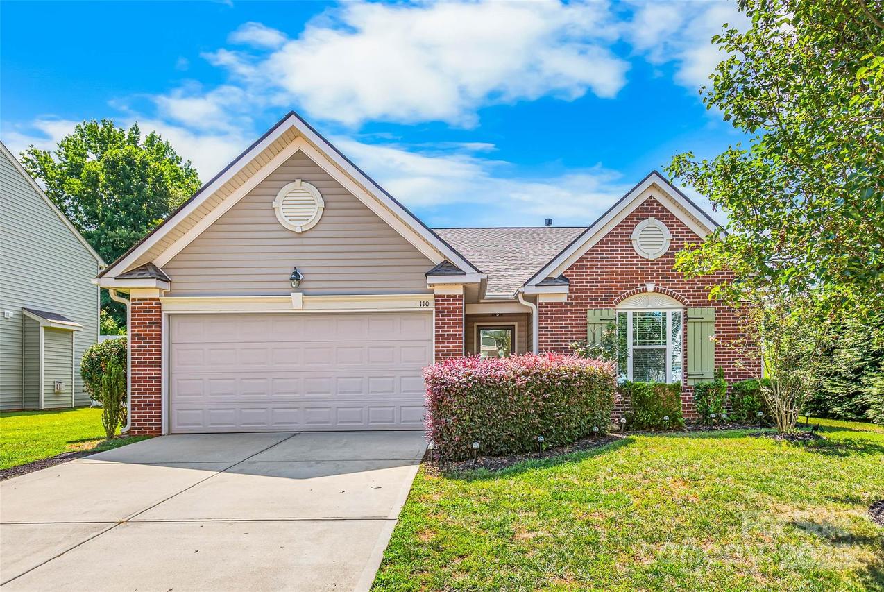 110 Tannin Way, Lexington, NC 27295