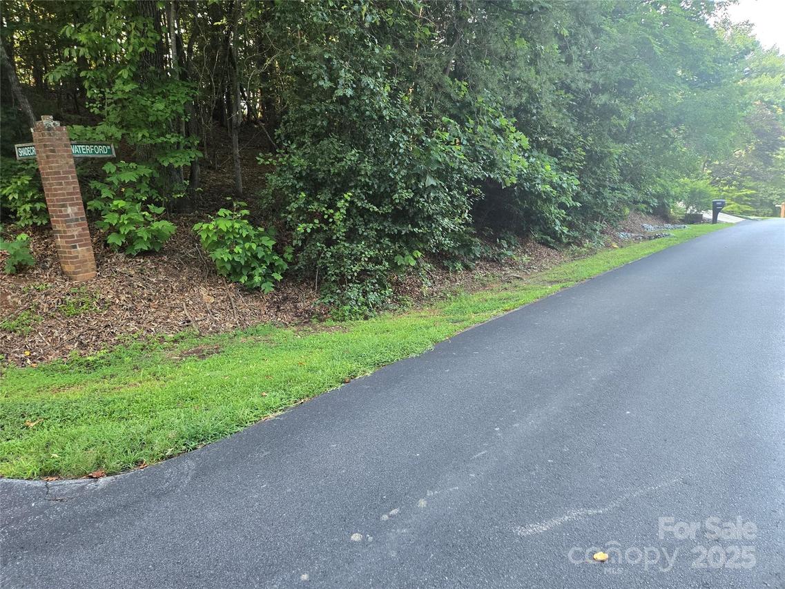Lot 42 Shadecrest Ln., Mills River, NC 28759