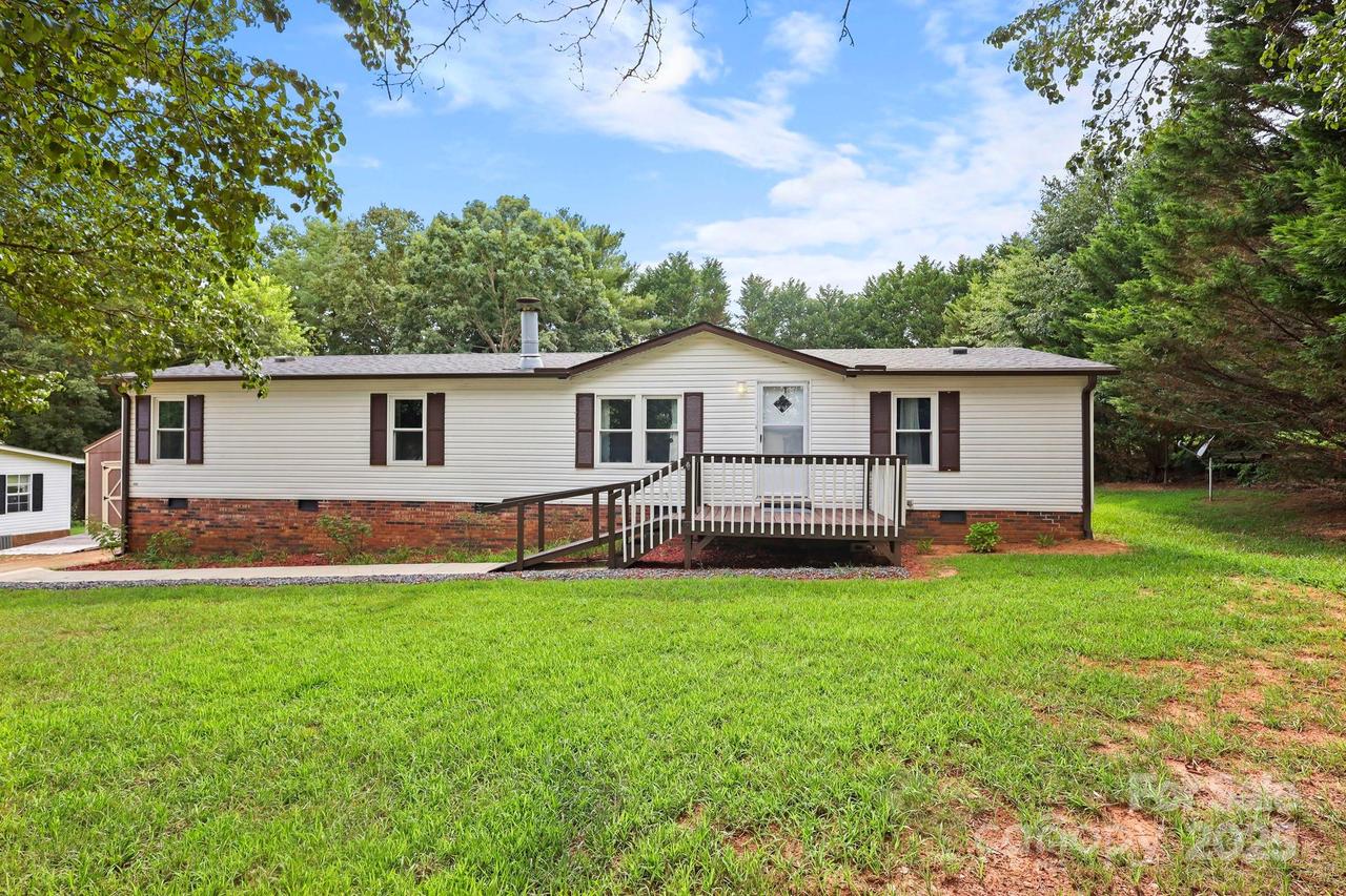 2915 Grace View Pl., Granite Falls, NC 28630