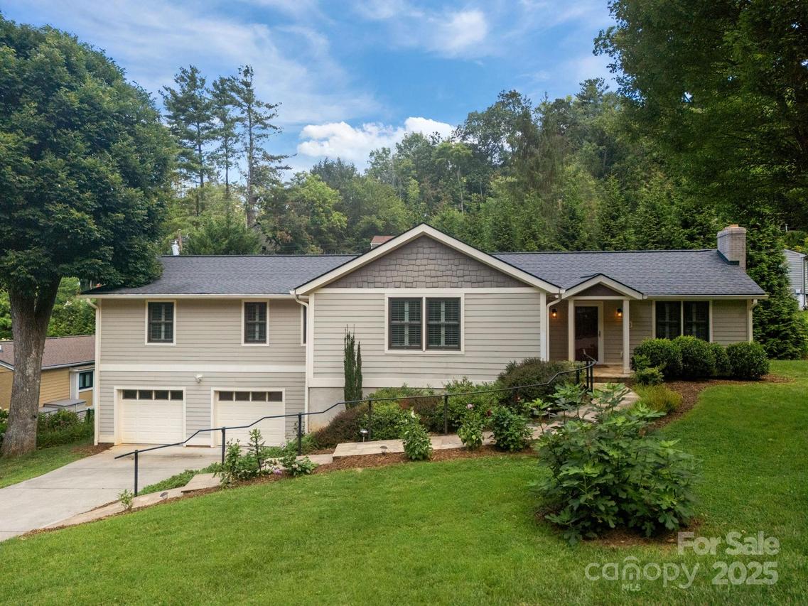 50 S Griffing Blvd., Asheville, NC 28804