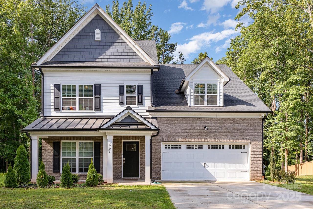 7725 Shalom Dr., Charlotte, NC 28216