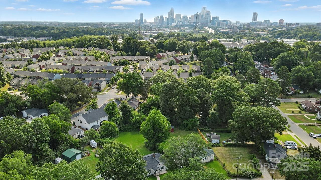 2437 Remount Rd., Charlotte, NC 28208
