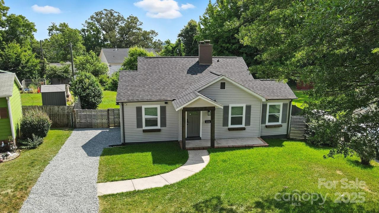 2437 Remount Rd., Charlotte, NC 28208