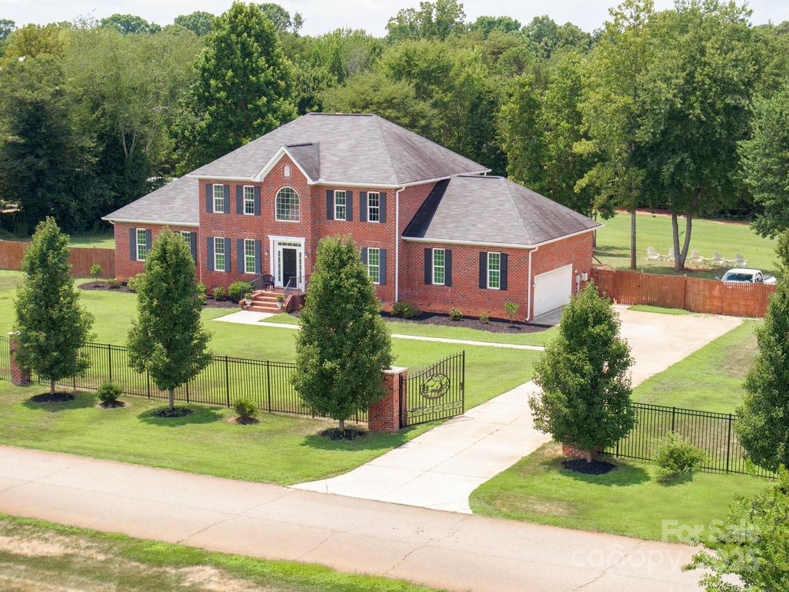 168 Harwell Rd., Mooresville, NC 28117