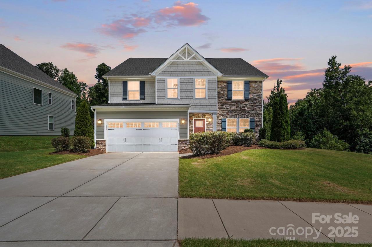 10474 Black Locust Ln., Charlotte, NC 28215