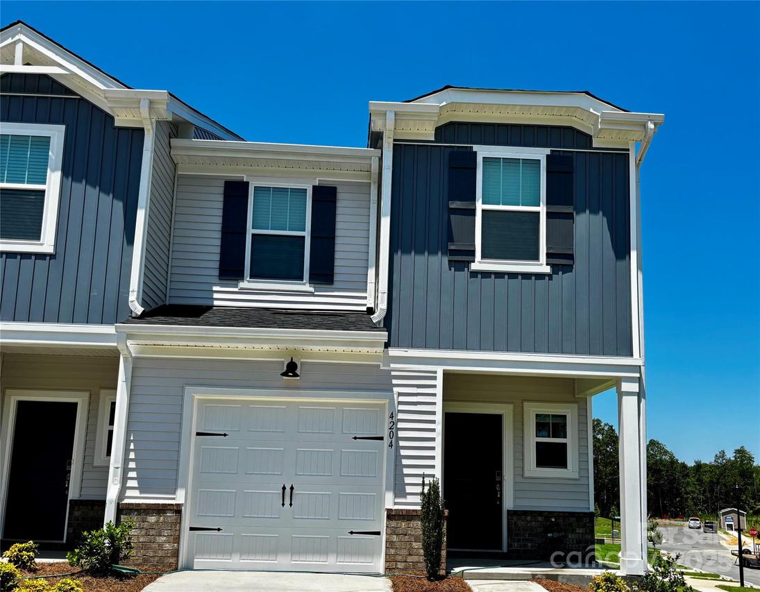 4204 Summit Woods Dr., Charlotte, NC 28216