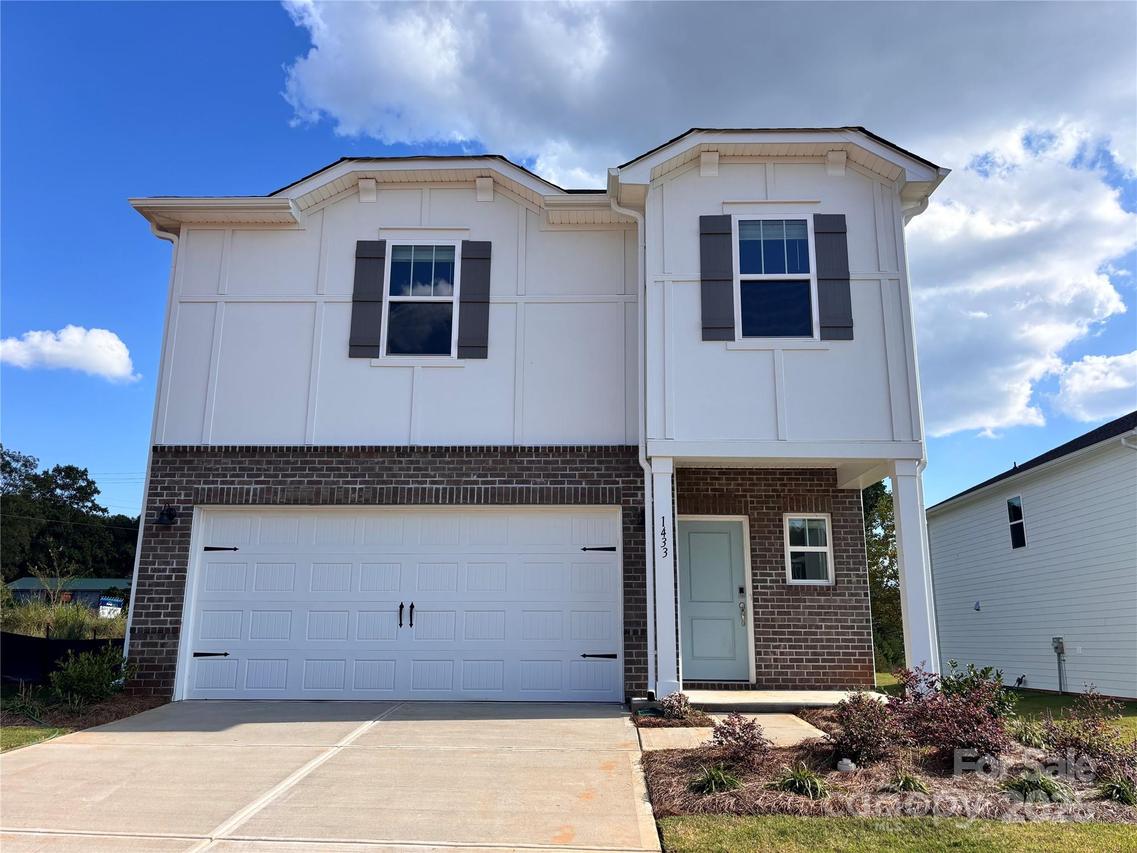 1433 Wildflower St., Newton, NC 28658