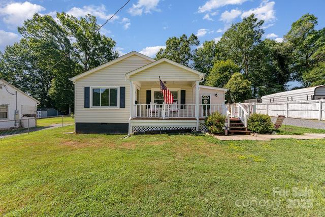 New Homes For Sale This Week That Attend Mount Holly Middle: July 18th to July 24th
