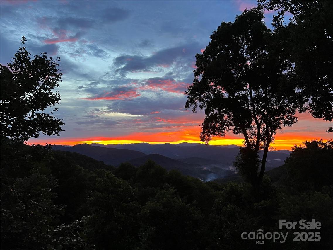755 Andrew Banks Rd., Burnsville, NC 28714