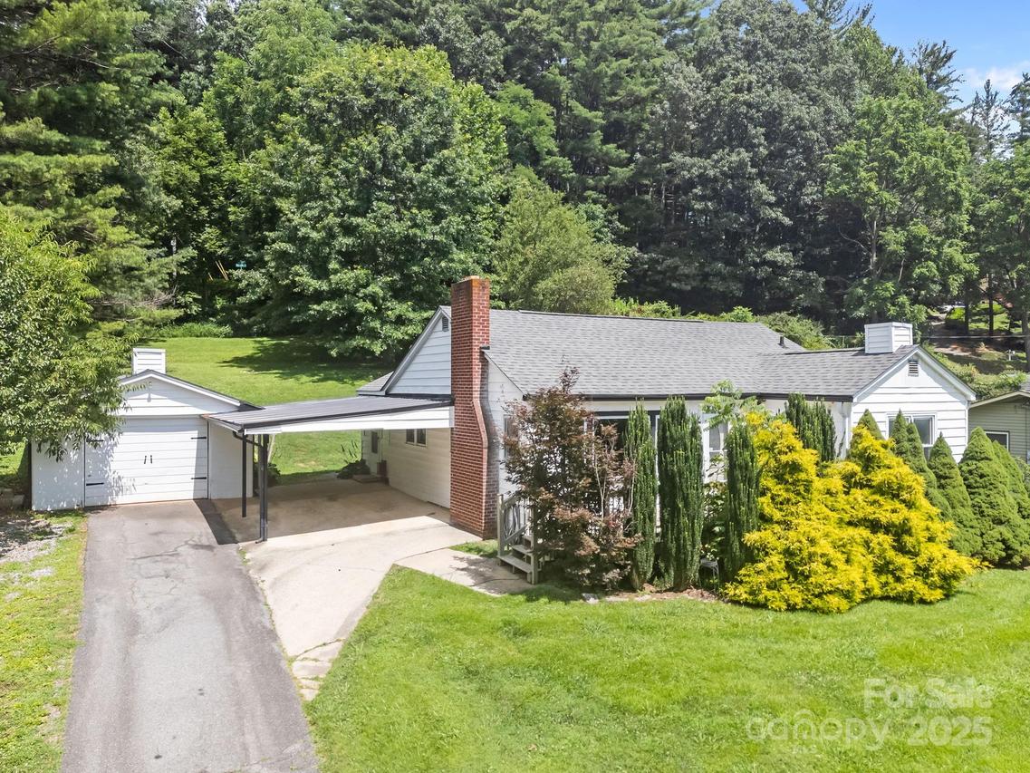 119 Clement Dr., Waynesville, NC 28786