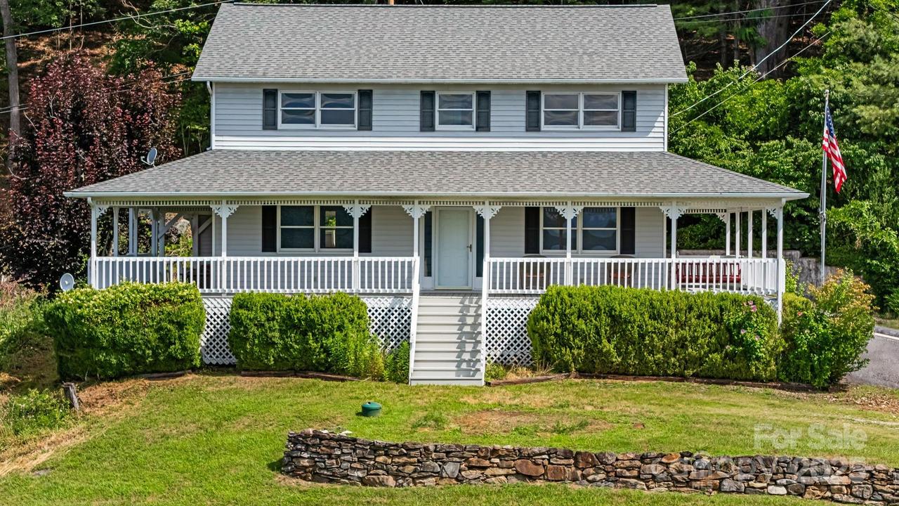 95 Friendship Rd., Burnsville, NC 28714