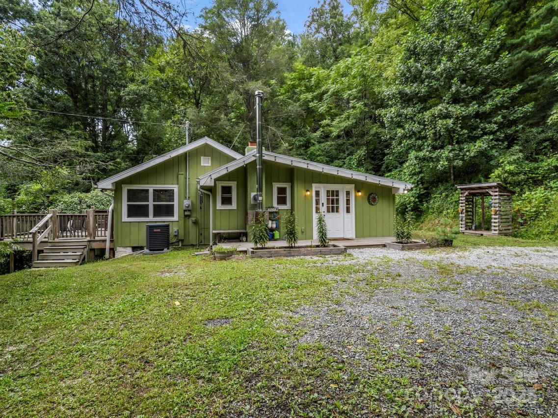 440 Terrys Gap Rd., Fletcher, NC 28732