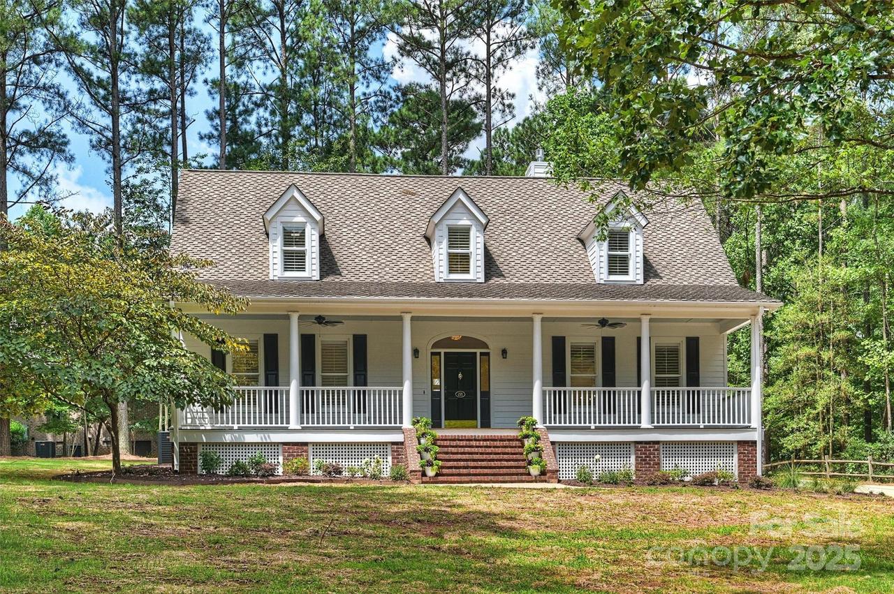 271 Beaten Path Rd., Mooresville, NC 28117
