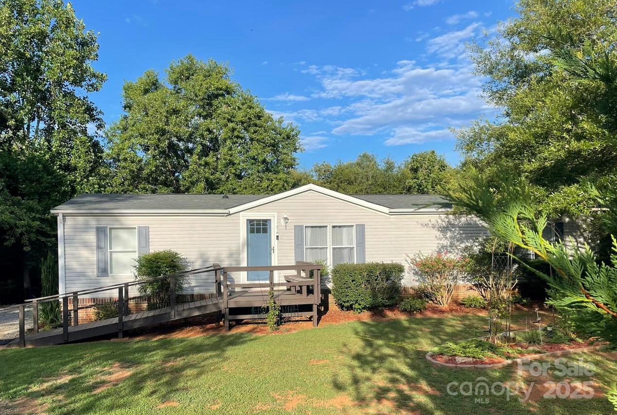 316 Andy Dr., Forest City, NC 28043