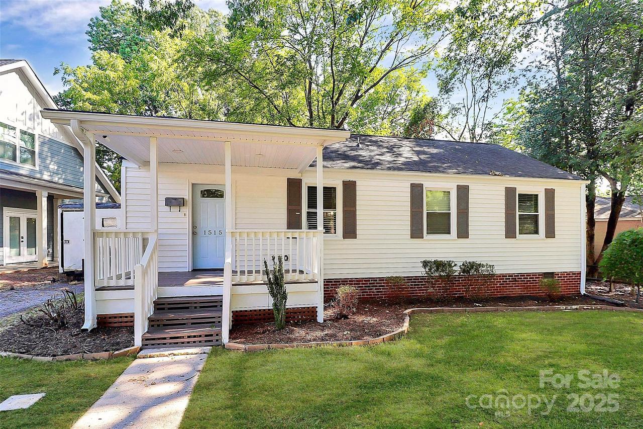 1515 Winston Dr., Charlotte, NC 28205