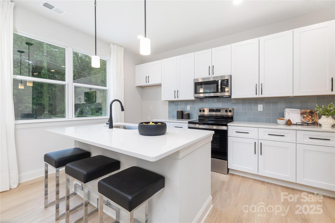 411 Winston Ave., Statesville, NC 28677