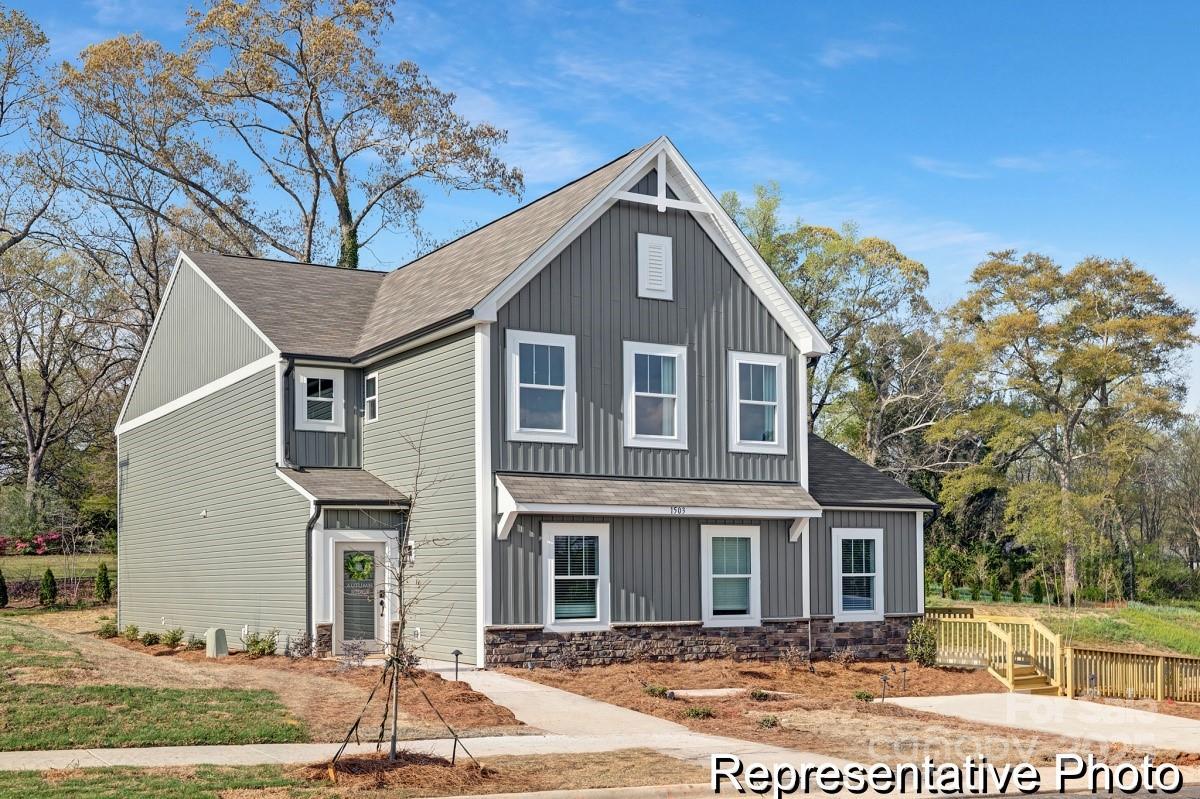 1512 Autumn Banks Way #113, High Shoals, NC 28077