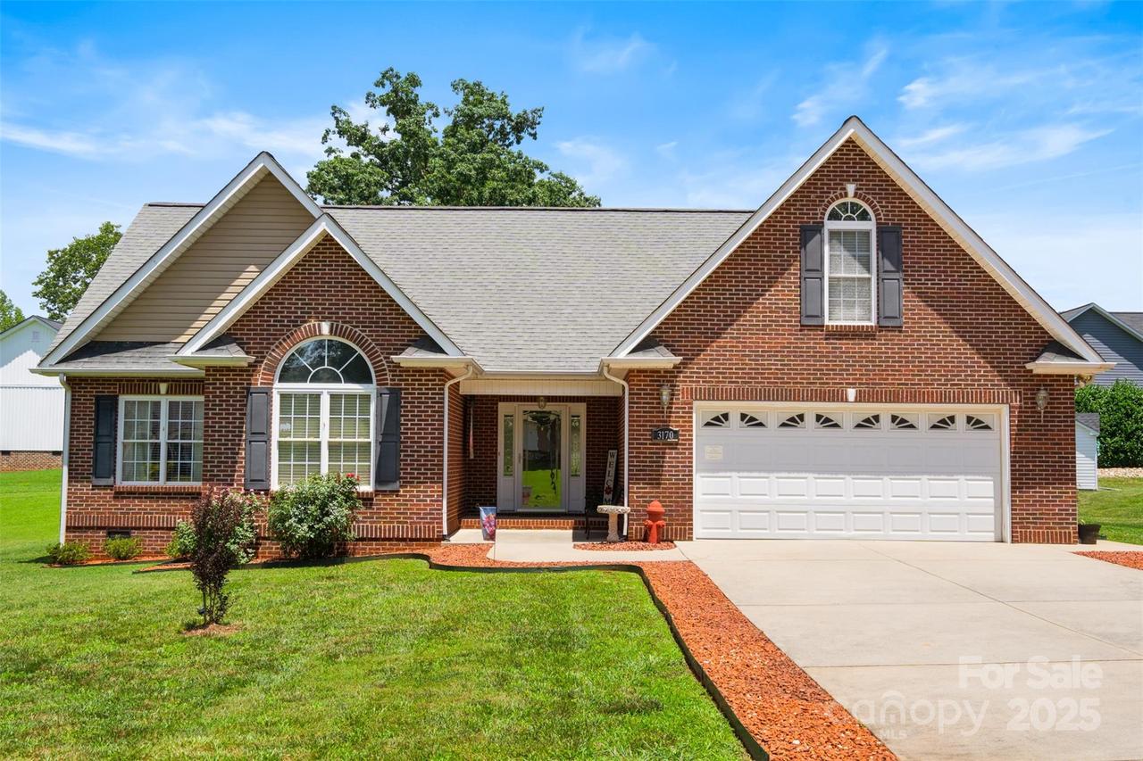 3170 Riber Ln., Claremont, NC 28610