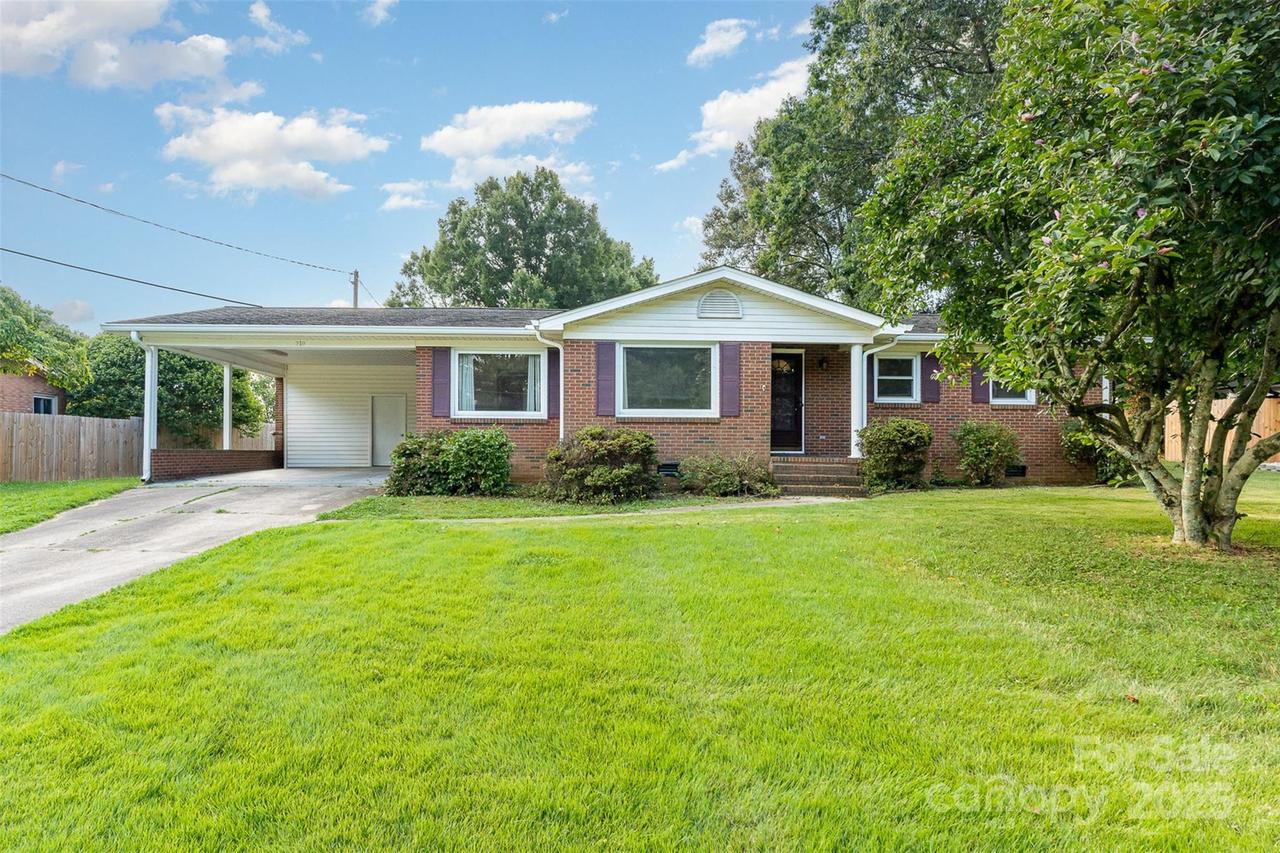 210 Brook St., Kannapolis, NC 28083