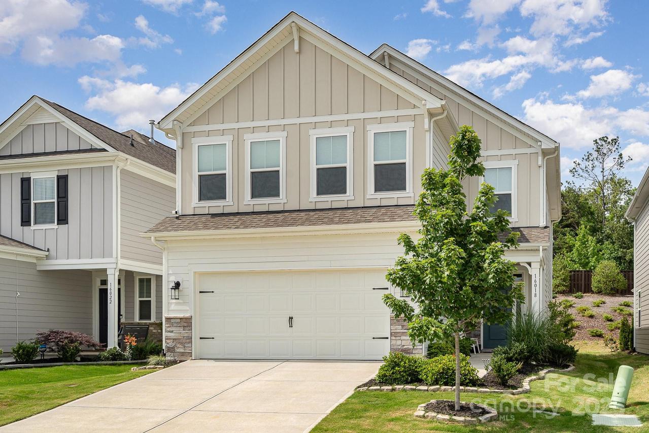 16018 River Tree Ln., Charlotte, NC 28278