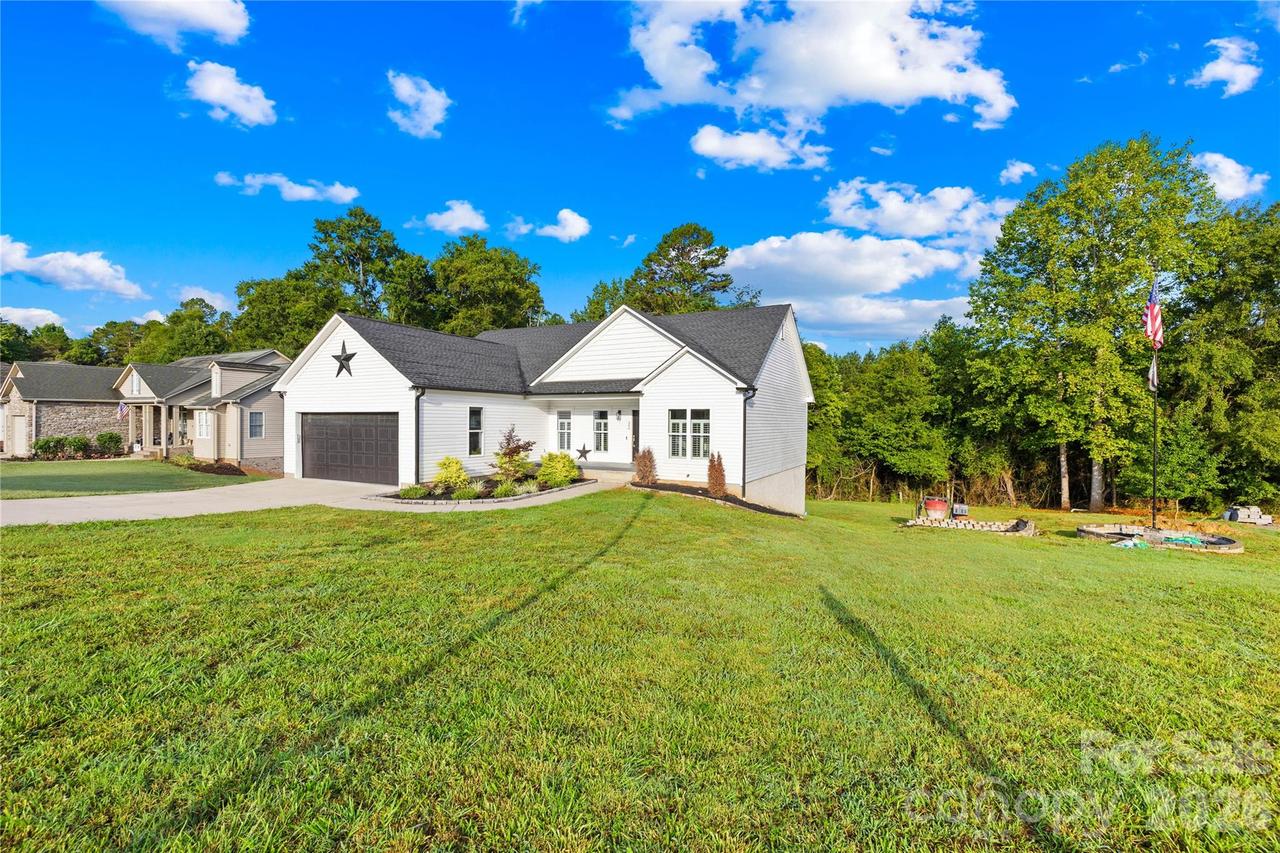 300 Hidden Creek Dr., Shelby, NC 28152